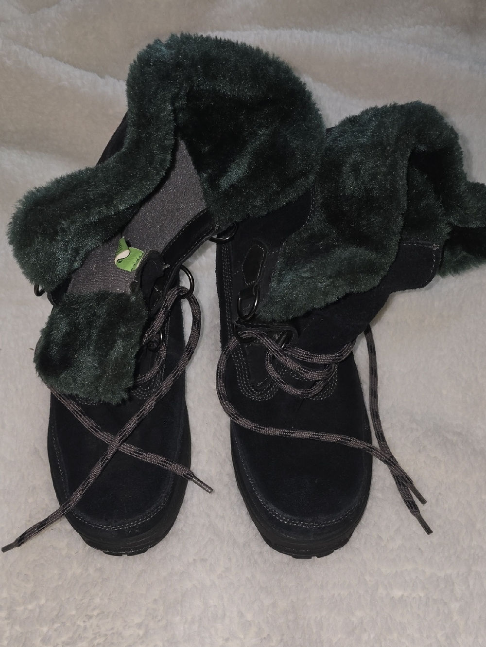 Timberland Timberland Mukluk Boot With Dark Green Faux Fur